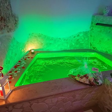 Suite 800 오스투니 외부 사진